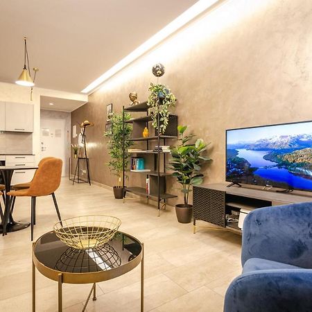 Goito Luxury Apartment, In The Historical Center Болонья Екстер'єр фото