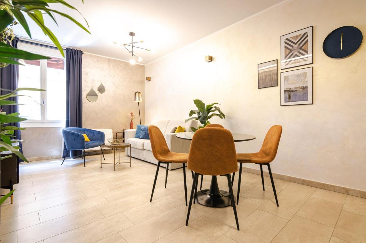 Goito Luxury Apartment, In The Historical Center Болонья Екстер'єр фото