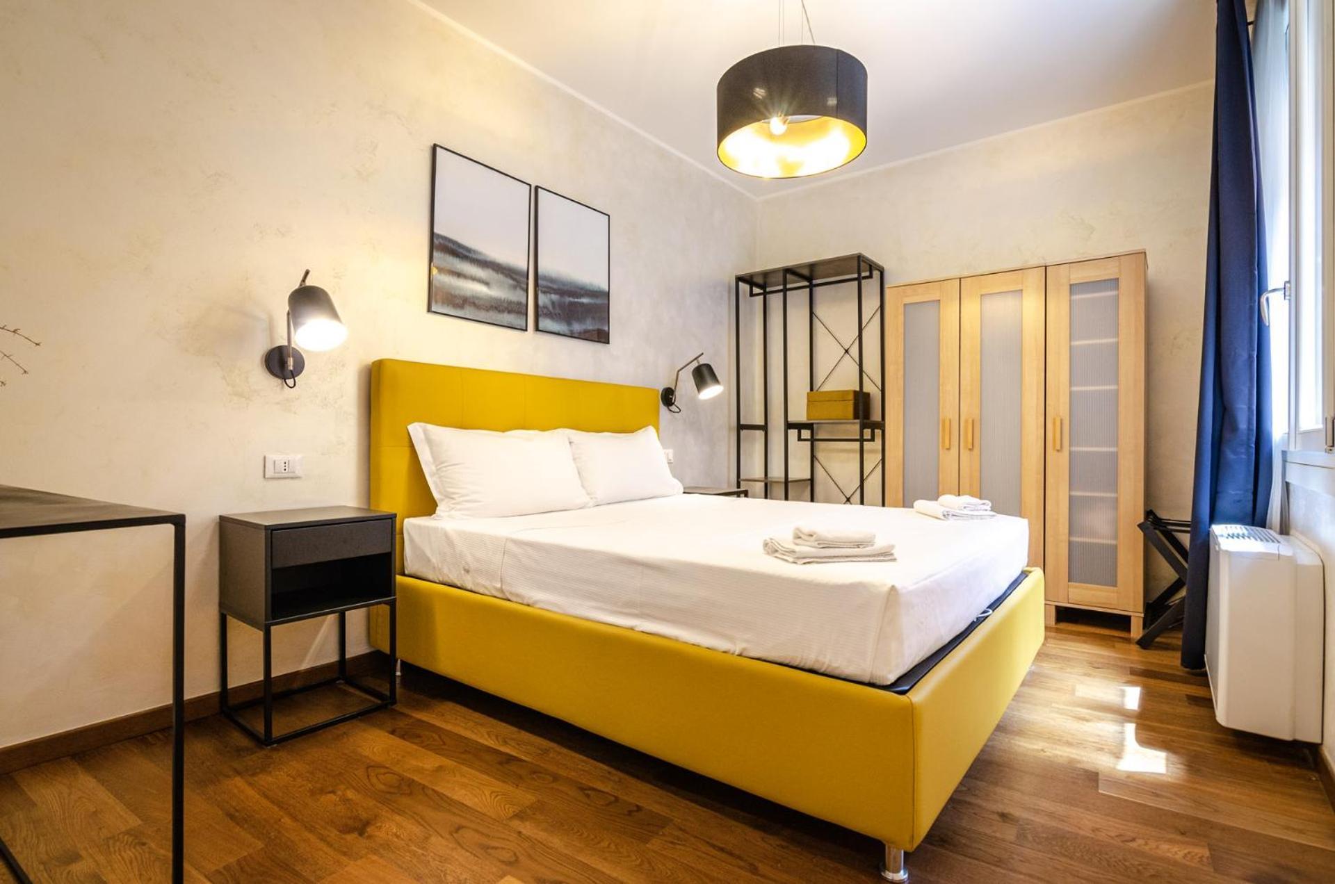 Goito Luxury Apartment, In The Historical Center Болонья Екстер'єр фото