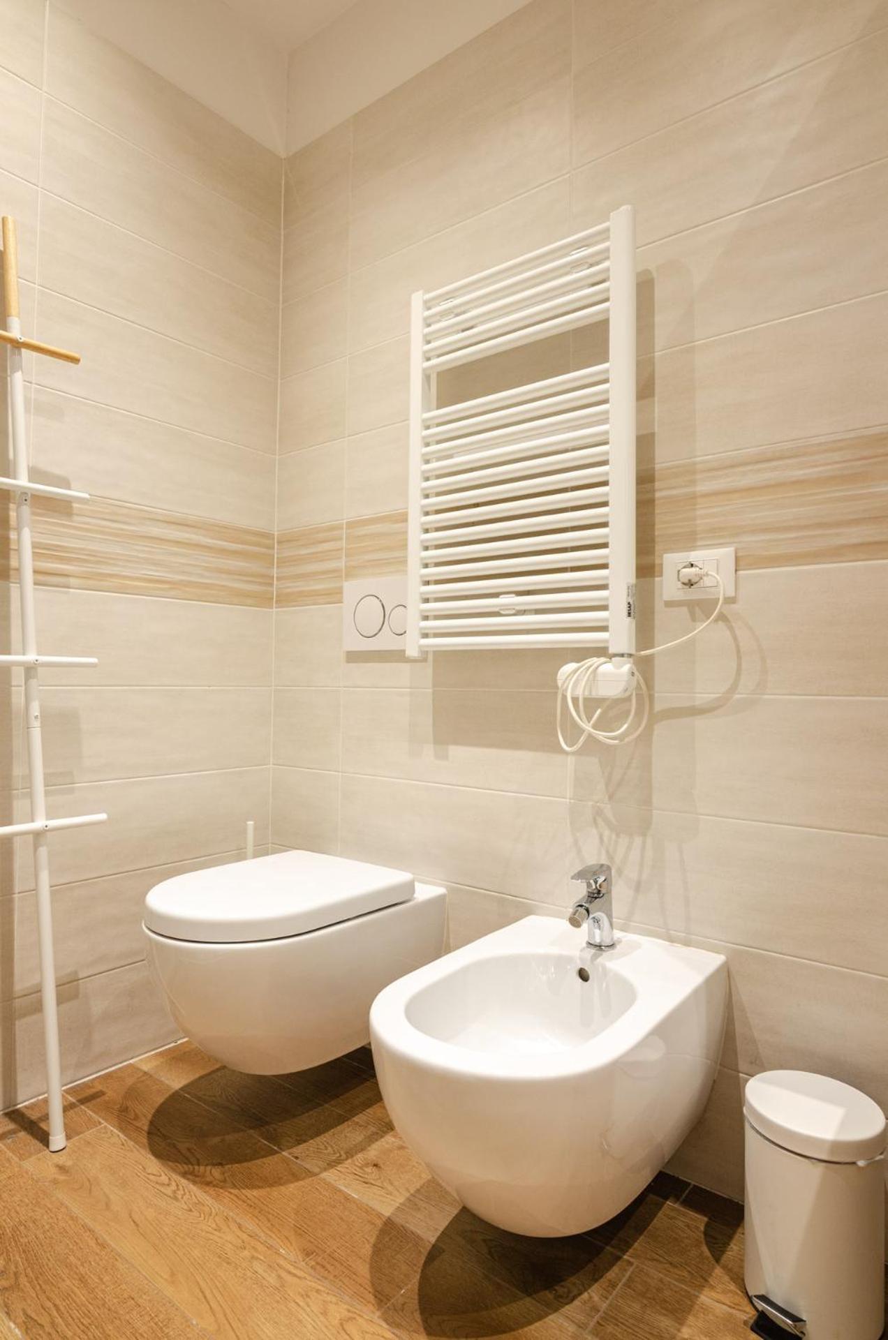 Goito Luxury Apartment, In The Historical Center Болонья Екстер'єр фото