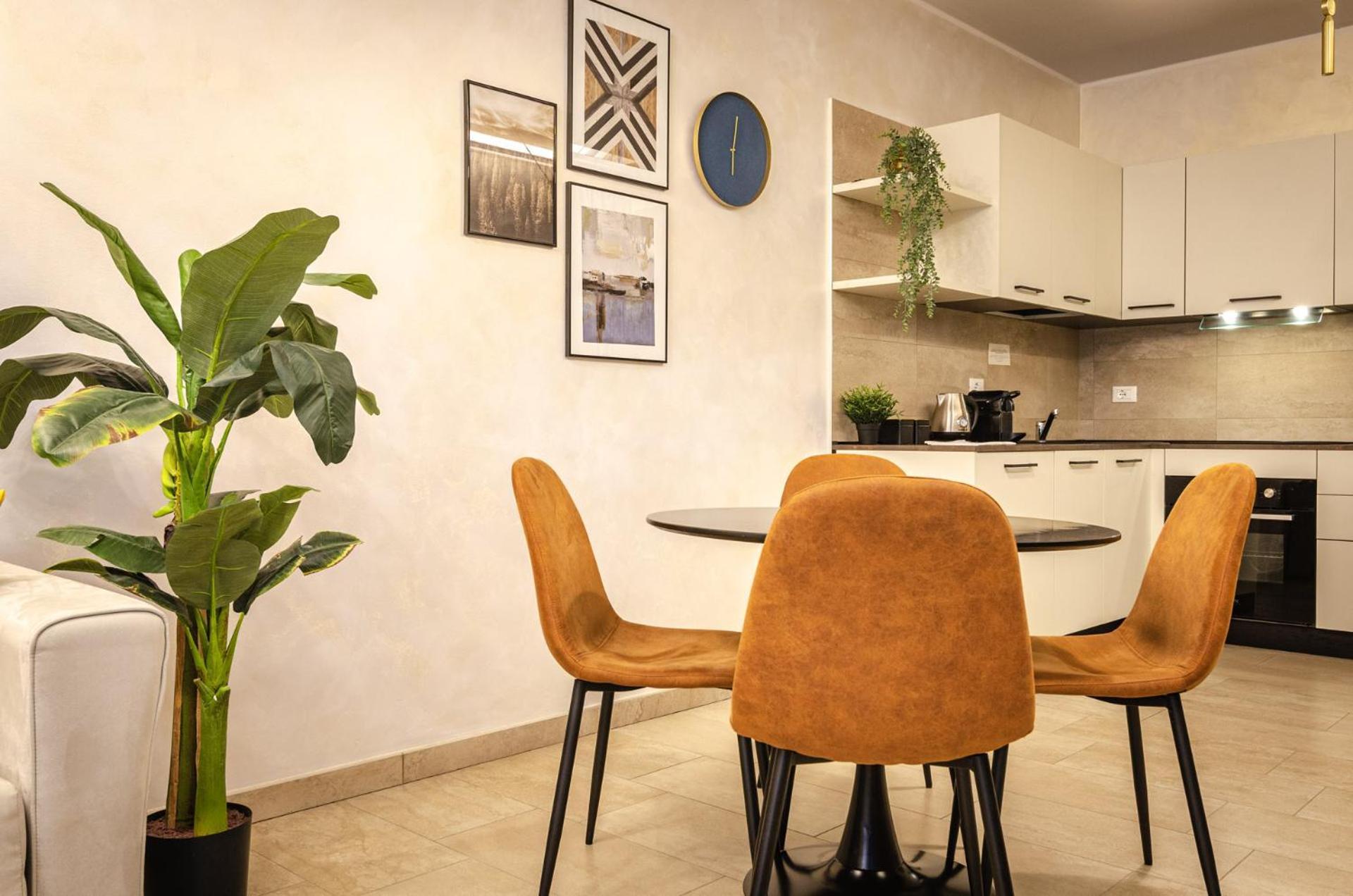 Goito Luxury Apartment, In The Historical Center Болонья Екстер'єр фото